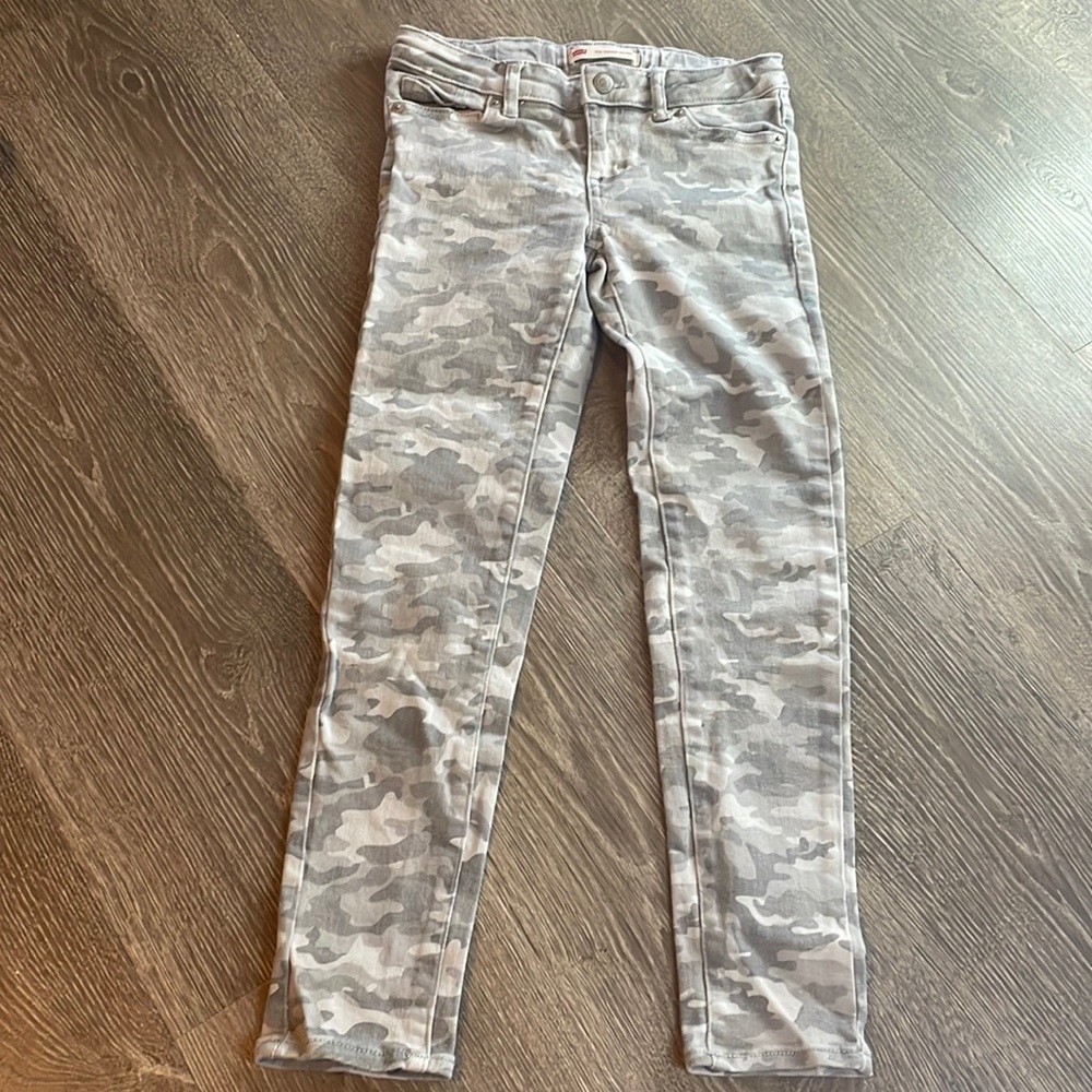Girls Levi’s